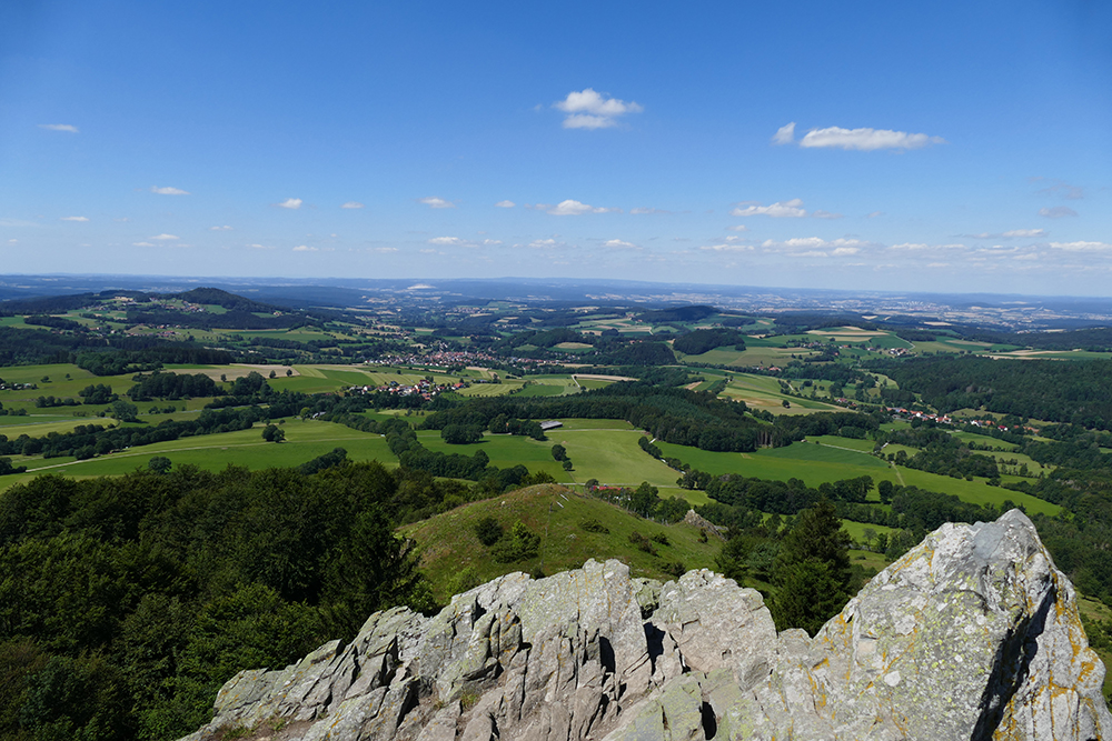 Echter Fels © Daniela Knor und Torsten Bieder, Rother Wanderführer »Rhön«