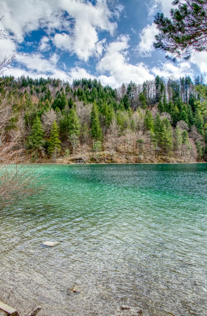 Der idyllische Alatsee. ©Foto von pixabay