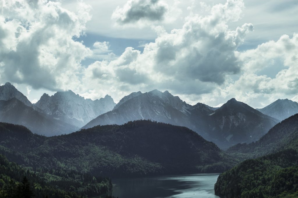 Alpsee mit Allgäuer Bergkulisse. ©Foto von pixabay