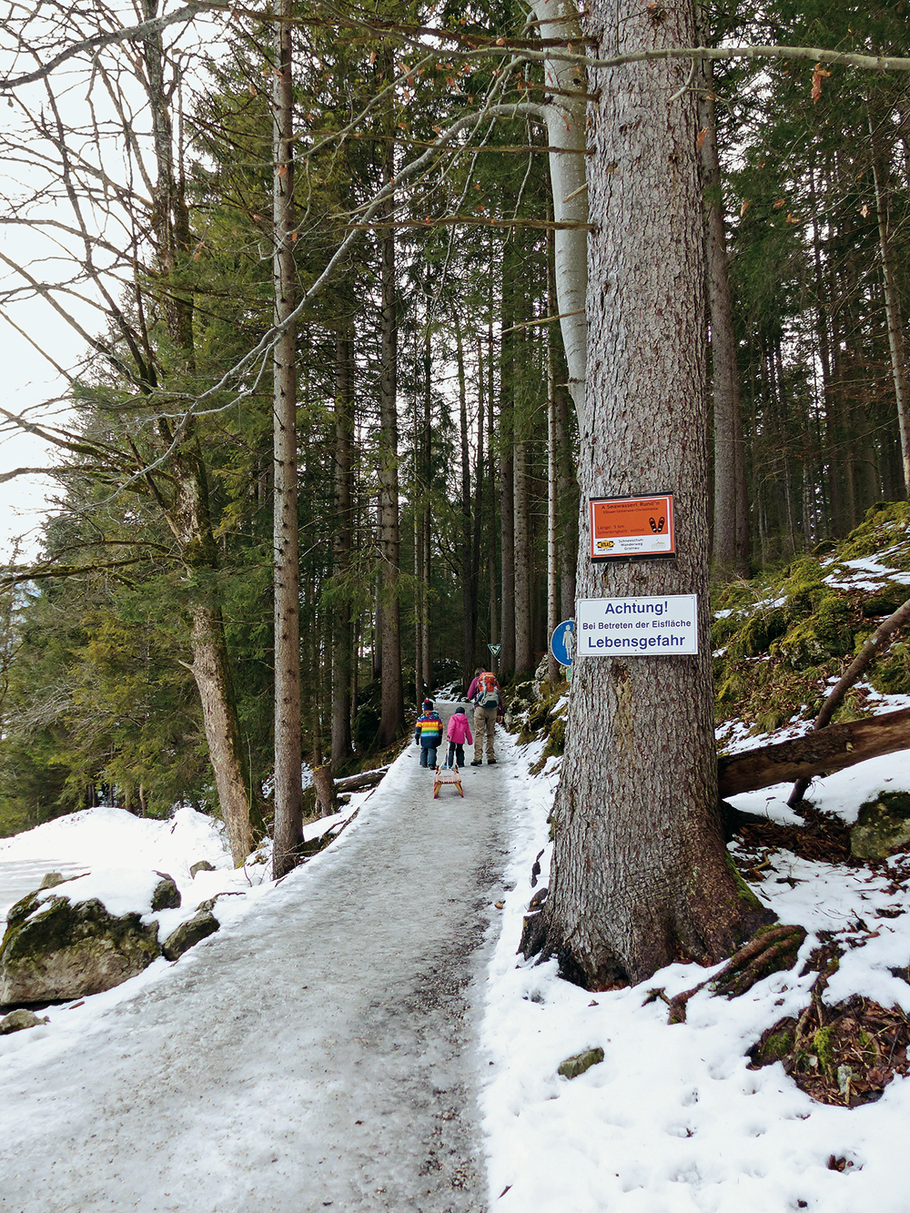 Ausgangspunkt am Eibsee-Parkplatz. Foto ©: Sandra Pawliczak