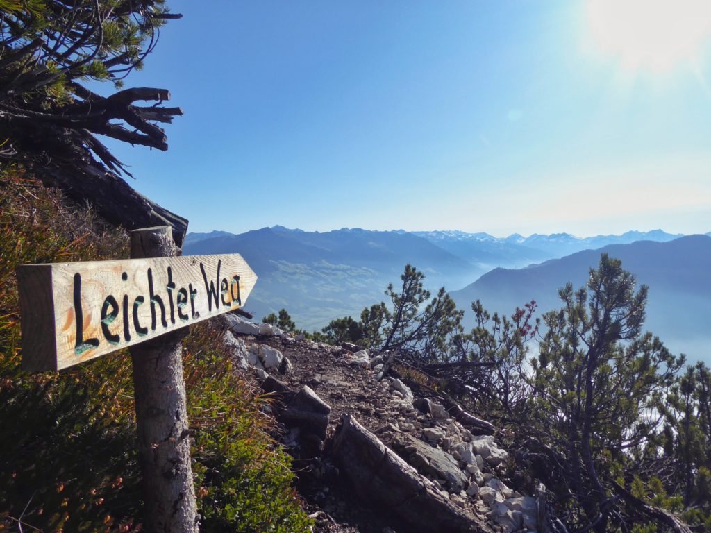 »Warum kompliziert, wenn's auch einfach geht?« Leicht abgewandelte Binsenweisheit.