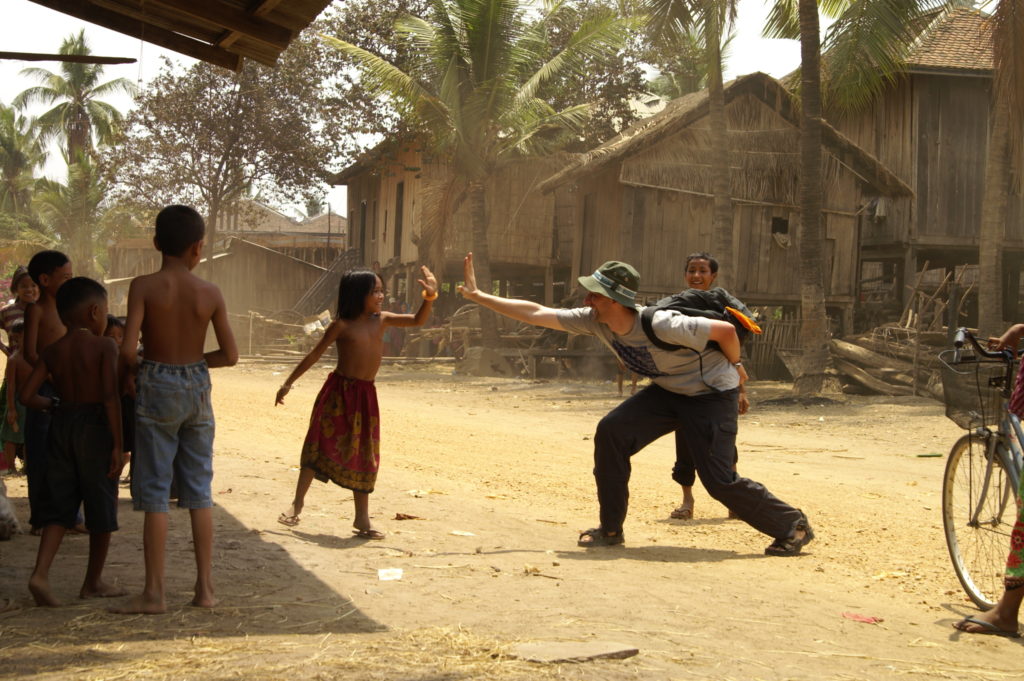 Menschen am Mekong. Foto: Reisen mit Sinnen