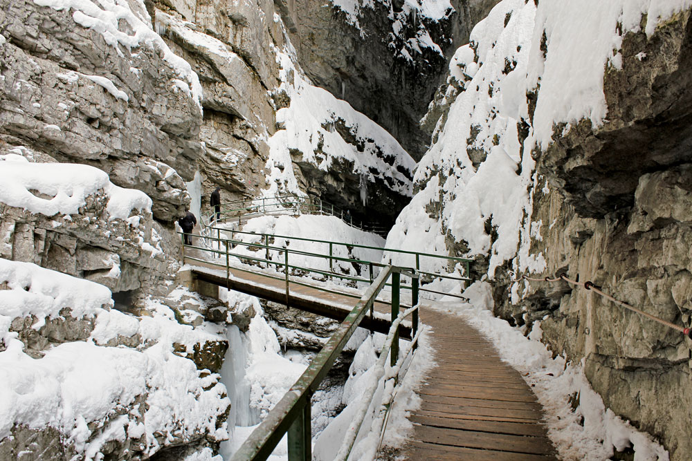 Schnee- und Eislandschaft der spektakulären Breitachklamm. Foto Copyright: Ulf Streubel und Matthias Schopp