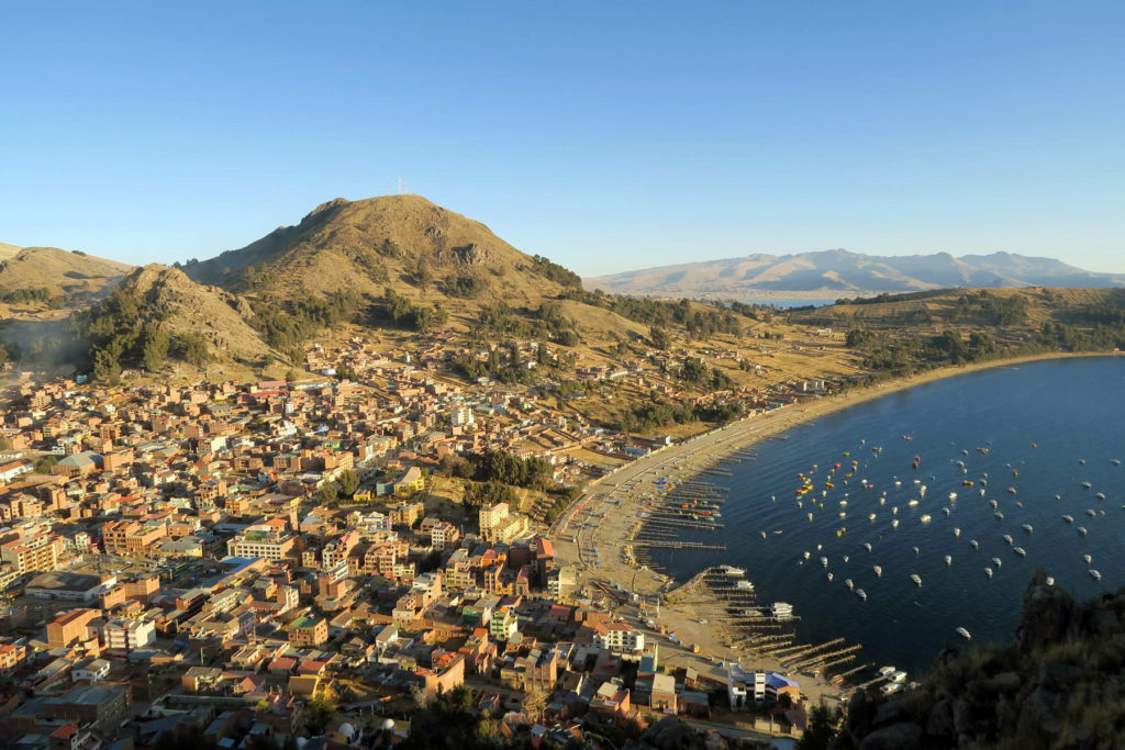 Die Stadt Copacabana am Titicacase. © Matthias Schopp