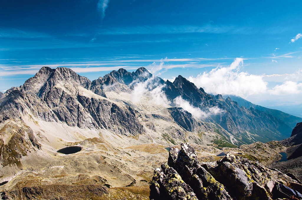 Blick vom Gipfel der Východná Vysoká über das Hochtal Vel'ká Studená dolina nach Nordosten. © Pawel Szymanek