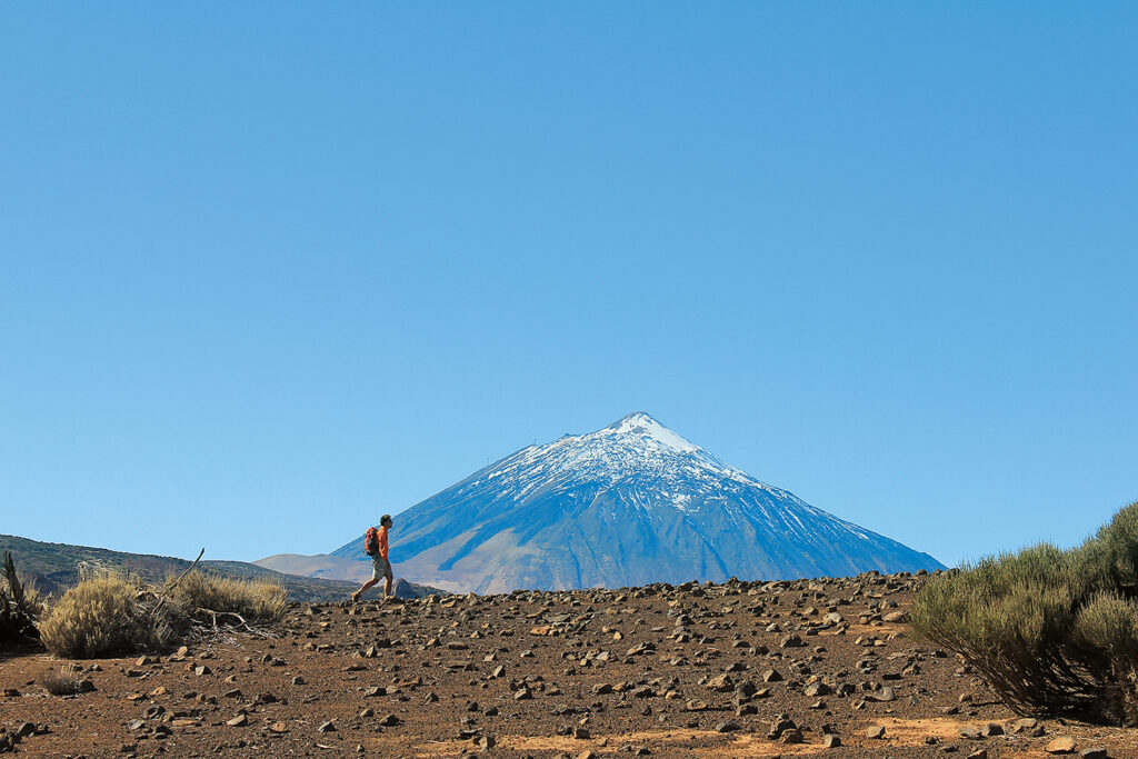 Am Montaña del Limón, im Hintergrund der schneebedeckte Teide. © Klaus und Annette Wolfsperger