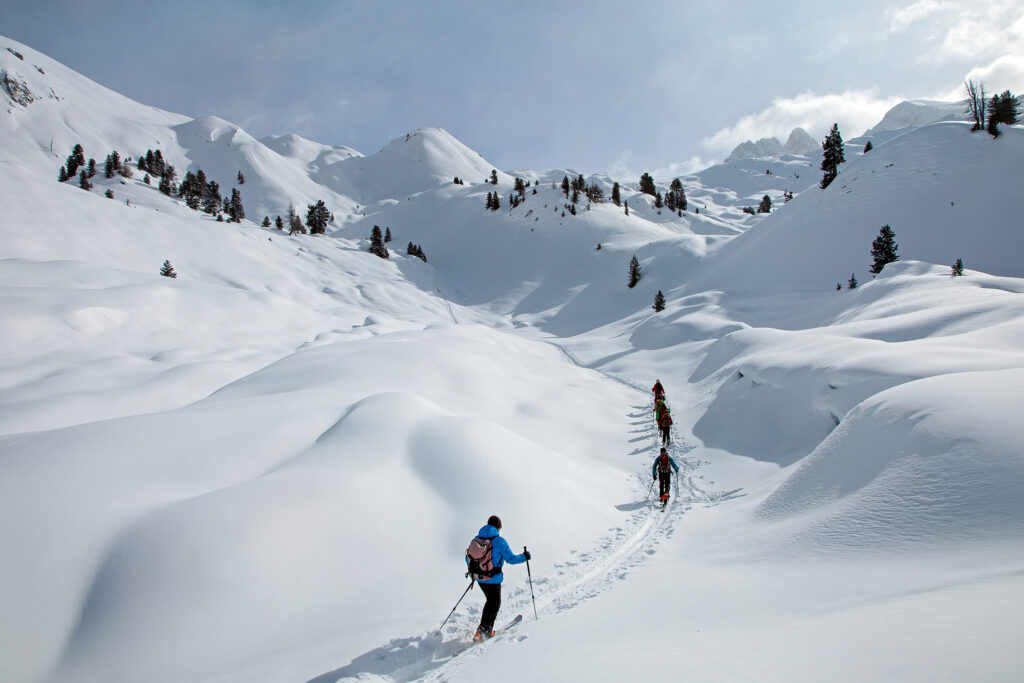 Gutmütiges Skigelände oberhalb des "Nabigen Lochs". © Markus Stadler